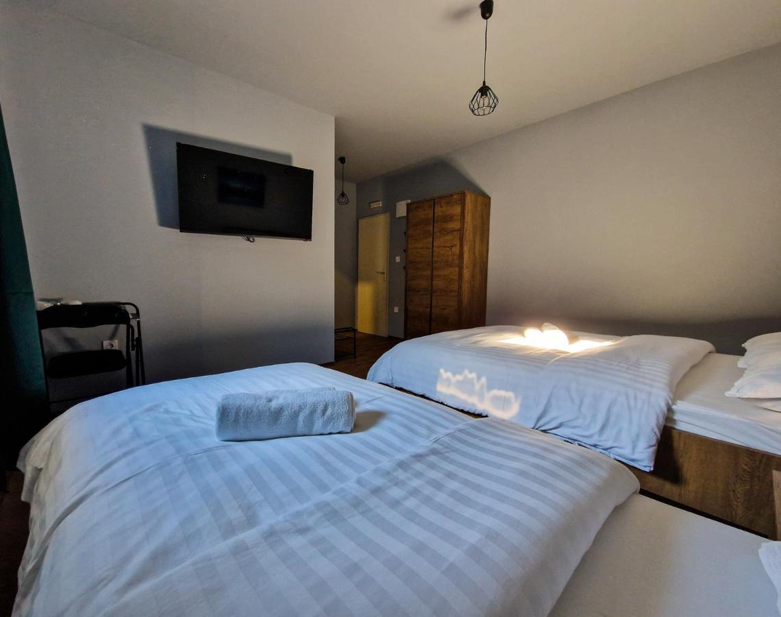 Xxl Rooms Osijek Exterior photo